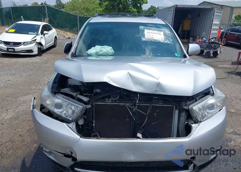 2012 Toyota Highlander Se V6 from USA, damaged, VIN 5TDBK3EH0CS139825